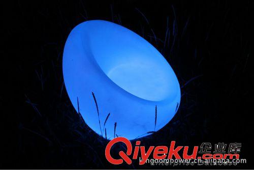 供應(yīng)塑料發(fā)光家具、滾塑沙發(fā)、七彩變色戶外發(fā)光沙發(fā) 單人沙發(fā)原始圖片3
