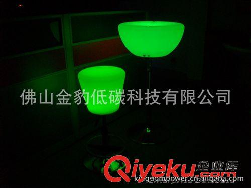 酒吧發(fā)光桌子 發(fā)光椅子 七彩變色LED酒吧發(fā)光桌子 LED雞尾酒桌原始圖片3