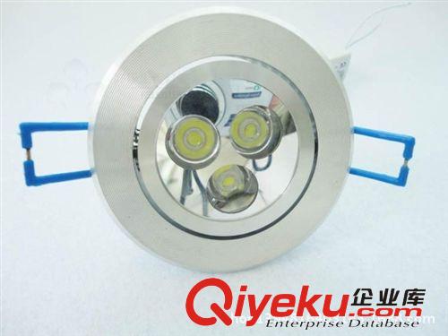 專業(yè)生產(chǎn) 供應(yīng)現(xiàn)代客廳吸頂燈LED廚衛(wèi)燈 發(fā)貨及時
