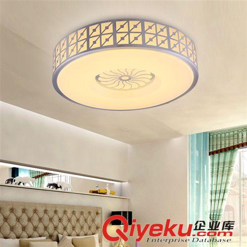 友臣照明 LED蠟燭燈泡3W E14尖泡 節(jié)能燈泡光源led玻璃燈泡燈具