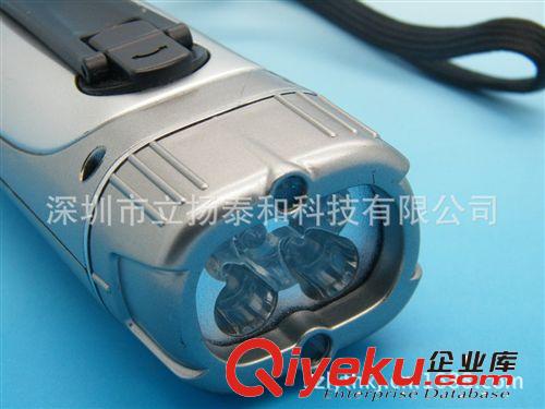 手搖手電筒FM收音機，應急手電報警原始圖片3