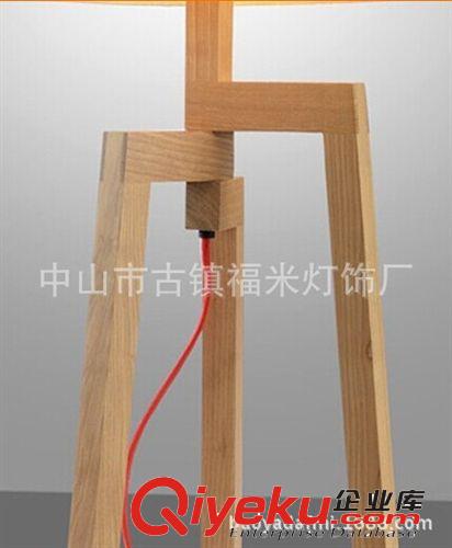 個(gè)性木頭臺燈 創(chuàng)意木藝臺燈 臥室床頭實(shí)木臺燈 北歐風(fēng)格裝飾臺燈原始圖片3