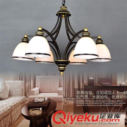 廠家批發(fā) LED水晶燈 酒瓶吊燈吧臺燈汽泡水晶柱燈飾燈具 一件代發(fā)