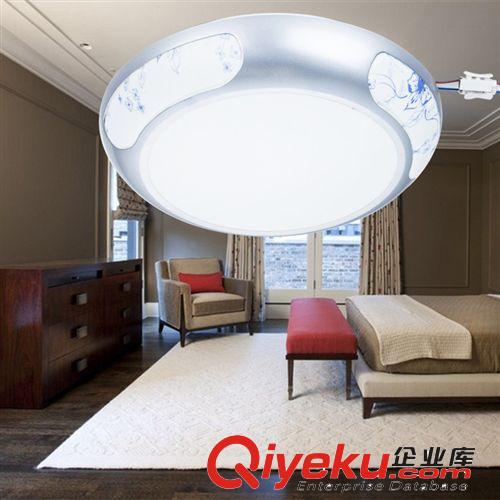 現代簡約臥室燈吸頂LED注塑客廳吸頂燈LED節能面包吸頂燈現貨批發