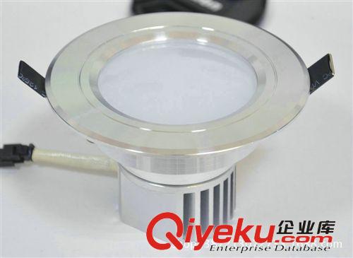 【企業(yè)集采】 廠家大量供應(yīng) 新款中厚料天花燈3W MBW-THD201