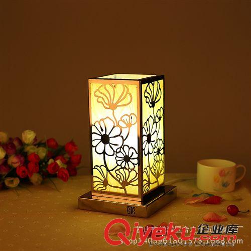 LED夜燈落地?zé)鬵d夜燈復(fù)古夜燈擺件甜心飾紋 裝飾臺燈