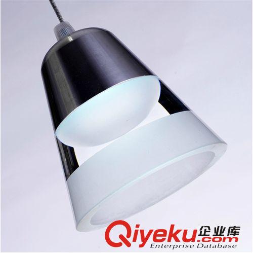 現(xiàn)代簡約亞克力餐吊燈led餐廳燈吊燈創(chuàng)意燈具飯廳吧臺(tái) 廠家直銷