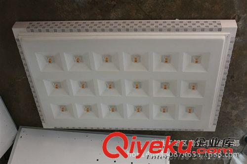 廠家直銷長方形鋁材燈 現(xiàn)代簡約客廳燈 led吸頂燈亞克力燈具
