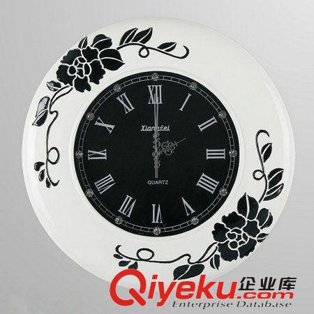 歐式gd復(fù)古心形雙孔雀創(chuàng)意藝術(shù)鑲鉆客廳壁鐘創(chuàng)意鐘表靜音掛鐘