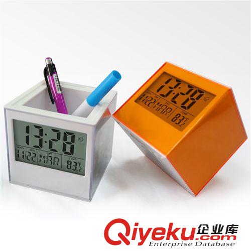 【學生用品環保水能筆筒萬年歷辦公文具電子禮品方形塑料電子鐘】原始圖片3