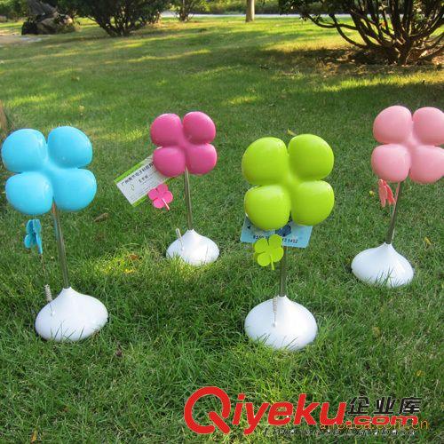 lihpone折疊充電式臺(tái)燈 亮節(jié)LED折疊臺(tái)燈   折疊LED護(hù)眼臺(tái)燈