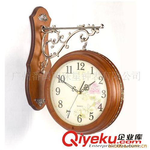 供應(yīng)gd禮品鐘 鐵藝木制雙面掛鐘PW919原始圖片2
