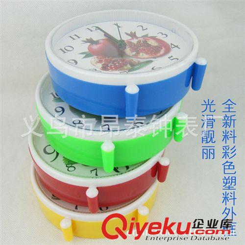 圓形大字面水果圖案彩色鬧鐘 簡單大方 可懸掛豎立兩用鬧鐘批發(fā)原始圖片3