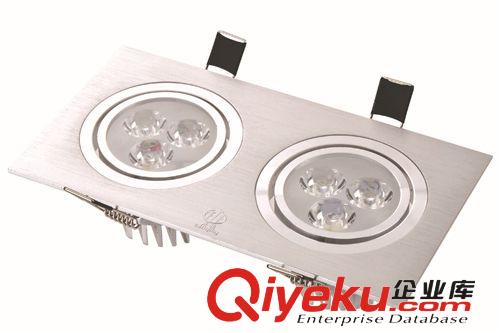 廠家直銷 LED塑料球泡燈 各種規(guī)格塑料球泡燈