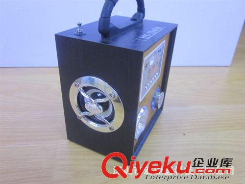 【廠家直銷】HY-104FM 木質便攜音箱 多功能音響 可讀卡可接電腦原始圖片3