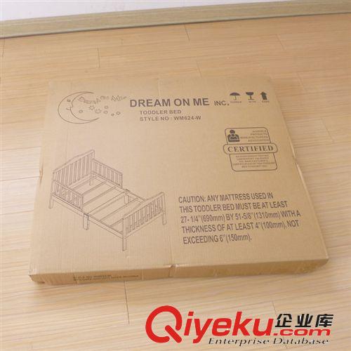【進(jìn)口新西蘭松木】廠家直銷 白色 帶護(hù)欄 環(huán)保 zp 實(shí)木兒童床原始圖片3