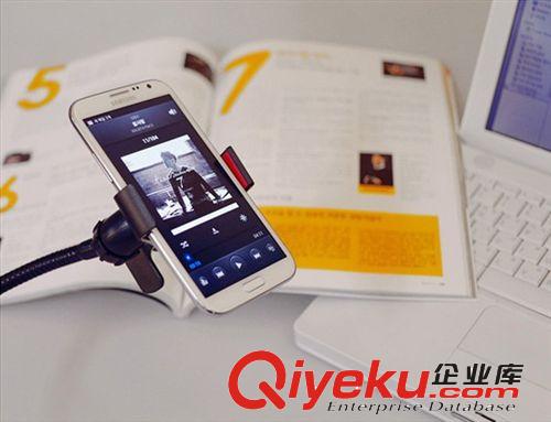 Iphone5手機(jī)通用金屬手機(jī)架底座桌面夾子懶人支架 床頭車載支架原始圖片3