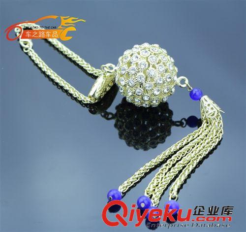 供應(yīng) 新款gd 新穎尚帶鉆大圓珠后視鏡掛飾 車用掛飾 汽車掛飾原始圖片2