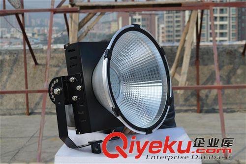 國(guó)惠 100W150W工廠車間照明倉(cāng)庫(kù)天棚燈70W 200W LED工礦燈廠房燈