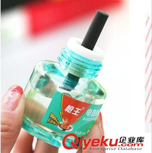 zp槍王 時尚拖線式電熱驅(qū)蚊器+蚊香液 （45ML）清新花香