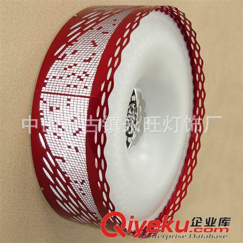 廠家直銷 藍(lán)縷空花LED吸頂燈 玫紅閃耀橢圓吸頂燈