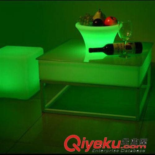 led發(fā)光家具出口酒吧裝飾發(fā)光家具 創(chuàng)意發(fā)光酒吧吧臺(tái)桌面燈發(fā)光臺(tái)原始圖片2