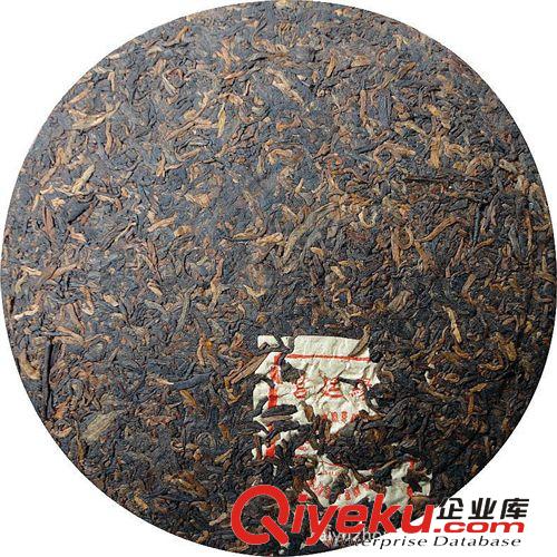 2006年云南普洱茶 宫廷缘饼(顺意牌)勐海普洱茶【熟茶】200克