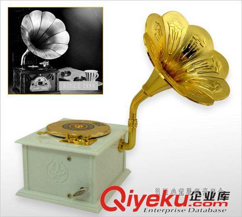 2012新品 創(chuàng)意禮品 復(fù)古懷念留聲機(jī)八音盒 卡通音樂(lè)盒 新奇特批發(fā)原始圖片2