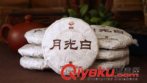 厂价供应！ 吉顺号 普洱茶生茶2012年月光白饼茶100g