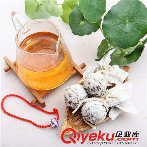 吉顺号 云南普洱茶叶 生茶 玉龙雪山 月光白 龙珠6g 2014春茶