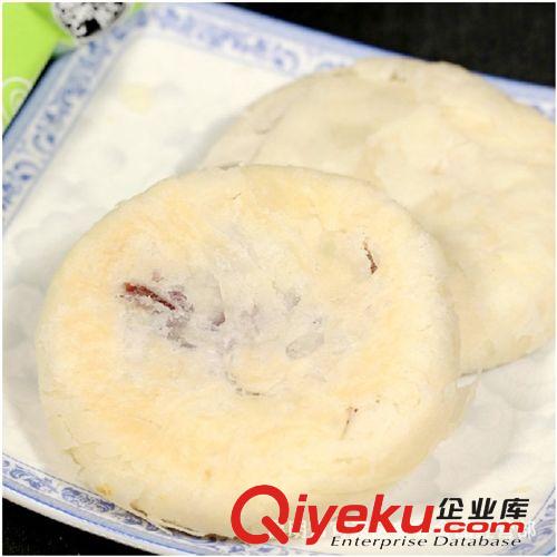 【伙拼】白玉玫瑰鲜花饼50g 云南特产小吃 休闲零食品 厂家批发