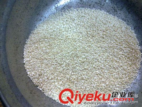 供應(yīng) 產(chǎn)地直銷 暢銷 沒有雜質(zhì) 粒頭均勻 糖水店用 白芝麻原始圖片2