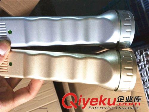 太陽(yáng)能充電電筒 多功能充電 超亮電筒+側(cè)燈照明 外貿(mào)塑料電筒228
