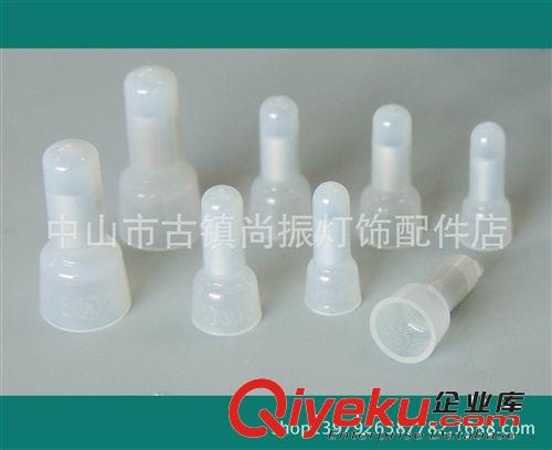 專業(yè)生產(chǎn)各種型號塑料線扣，塑料五金配件