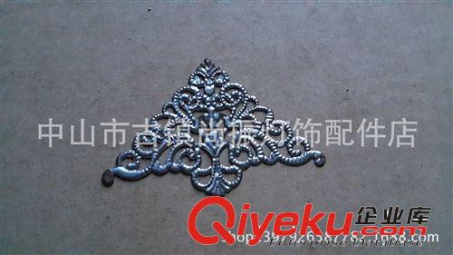 專業(yè)生產(chǎn)銷售；五金花邊，工藝品花邊，鐵藝花邊，燈飾花邊