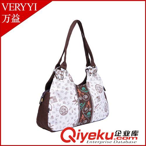 包郵新款小山麗原創(chuàng)民族風(fēng)復(fù)古花紋燙印花手提單肩時(shí)尚夏季小包女原始圖片2