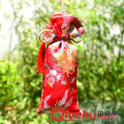 云南{ctr}干花香包批發(fā) 蝶語凝香 中秋節(jié)香包車飾香薰用品原始圖片2