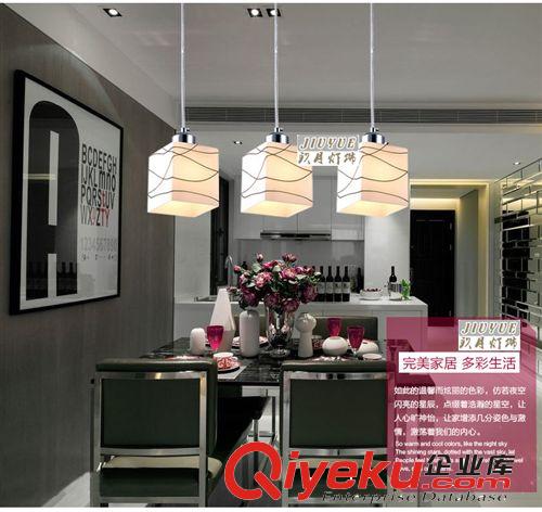 現(xiàn)代簡(jiǎn)約餐廳吊燈 單頭三頭飯廳燈飾 過(guò)道走廊吧臺(tái)燈具2112原始圖片2