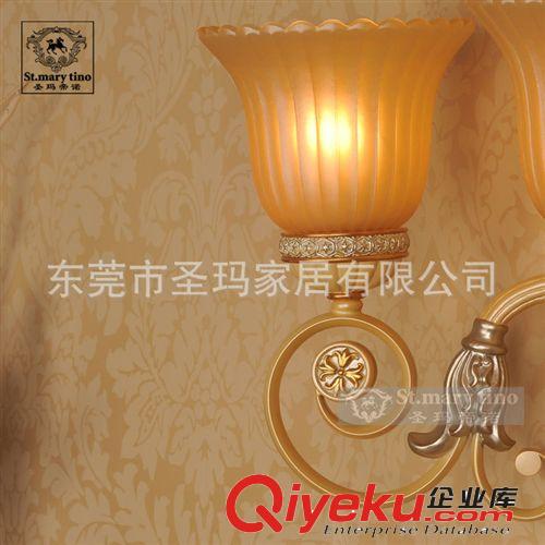歐式床頭燈壁燈床頭雙頭臥室墻壁燈白色簡約田園創(chuàng)意鏡前燈原始圖片3