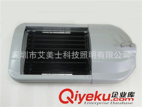 深圳廠家{zx1}款LED路燈 LED路燈頭 高品質120W鰭片路燈 工程{sx}