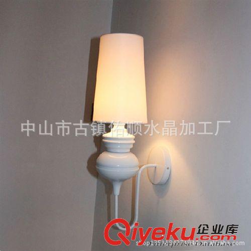 廠家供應(yīng) 衛(wèi)士壁燈 床頭壁燈 中山壁燈 歐式壁燈 簡(jiǎn)約壁燈原始圖片2
