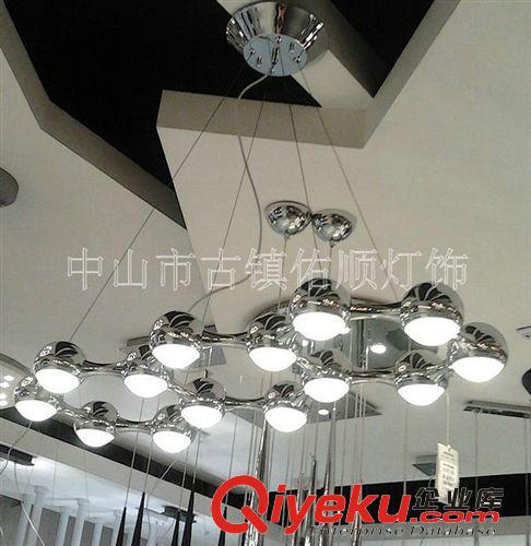 壁燈批發(fā)床頭壁燈雙頭壁燈現(xiàn)代簡約調(diào)光白色廠家工程壁燈
