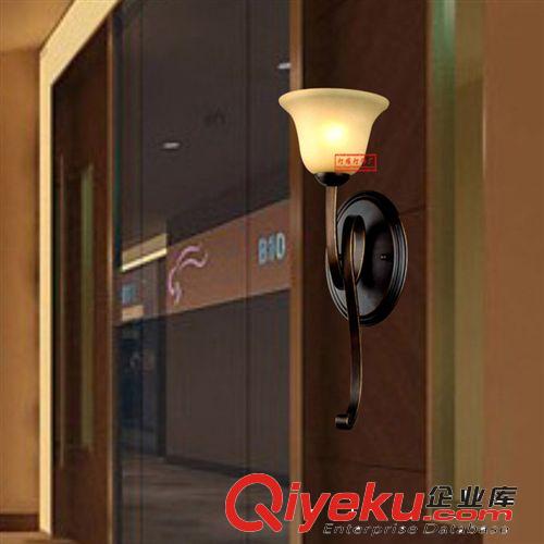 古典壁燈歐式鐵藝燈客廳臥室衛(wèi)生間壁燈鏡前燈tj034/1