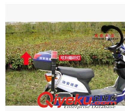 批發汽車改裝配件超亮大功率27w越野車LED工作燈車頂燈工程燈射燈