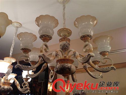 8頭  6頭  三層歐式吊燈、別墅復(fù)式樓歐式燈、客廳歐式燈原始圖片2