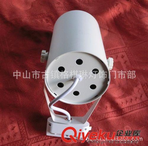 厂家直销9W LED轨道灯 射灯 衣服专卖店铺专用产品 {ms}tj30元