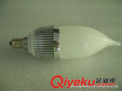 高質(zhì)量 E27 3x1W led  蠟燭燈  可換 E14 燈頭 廠家直銷原始圖片3