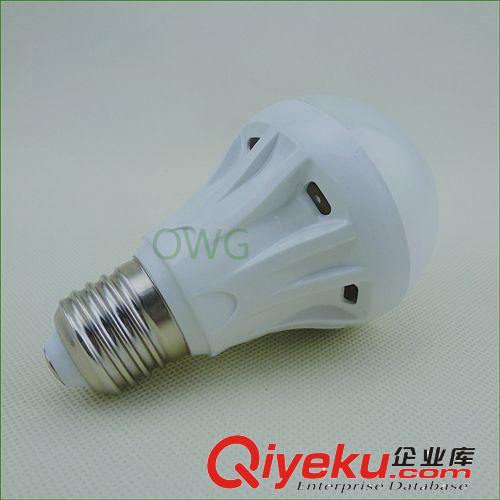 廠家直銷 led球泡燈LED燈泡塑料球泡燈3W5W7W9W超亮節(jié)能燈原始圖片3