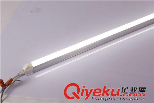 厂家批发0.9米12w分体灯管 led12w一体化日光灯 ledt5灯管