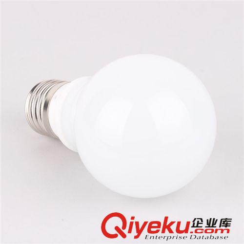 爆款 LED陶瓷球泡燈家用led燈泡 恒流 led球泡燈新款 廠家直銷原始圖片2